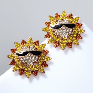 Серьги со стразами "Солнце" в очках, цвет чёрно-жёлтый, цвет золотистый Серьги со стразами "Солнце" в очках, цвет чёрно-жёлтый, цвет золотистый