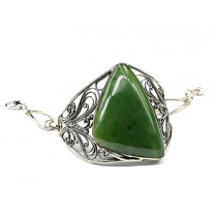 Браслет из нефрита " Грация ", 17,5см.