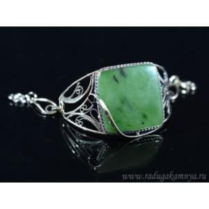 Браслет из нефрита, 19см.