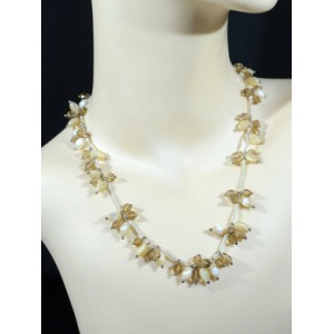 Бусы из перламутра с цирконом цвет кремовый, 48см Бусы из перламутра с цирконом цвет кремовый, 48см