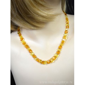 Бусы из янтаря змейка овальчики 7*9мм цвет  лимонный, св.коньячный, 43см