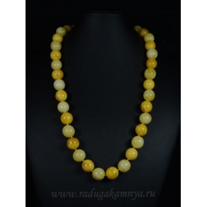 Бусы из янтаря мятый шарик 14-15мм медово-молочный, 63см