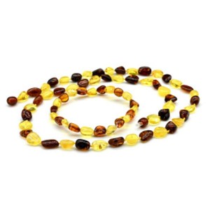 Комплект из янтаря бусы и браслет галтовка 8*10мм лимонный, коньячный, 58см