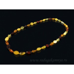 Колье из янтаря галтовка ассорти, 26гр, 58см Колье из янтаря галтовка ассорти, 26гр, 58см