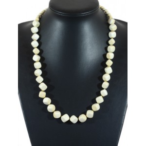 Бусы деревянные Кубик 10мм, 58см Бусы деревянные Кубик 10мм, 58см