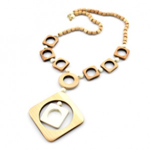 Бусы из дерева с подвеской Ромб, 50см