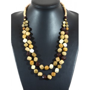 Украшения из дерева Колье 2нити из кубиков 55см Украшения из дерева Колье 2нити из кубиков 55см