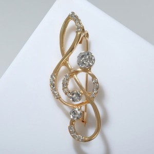 Брошь "Скрипичный ключ" изящный, цвет белый, цвет золотистый