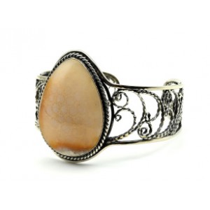 Браслет с кораллом, 18,5см.