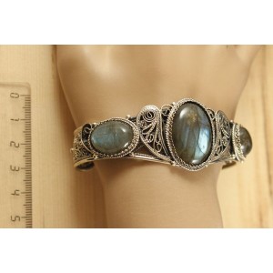 Браслет из лабрадорита (яркий эффект), филигрань, ручная работа, камень овал 25х18мм, овал 18х13мм