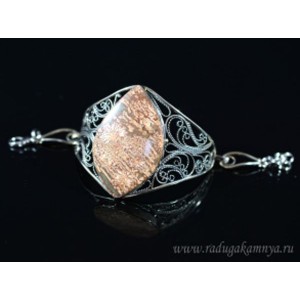 Браслет с риолитом " Грация " 30*48мм., 18,5см.