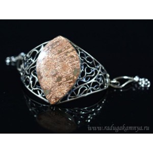 Браслет с риолитом " Грация " 31*48мм., 19,5см.