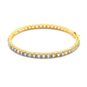 Браслет жесткий позолота, с цирконом голубым