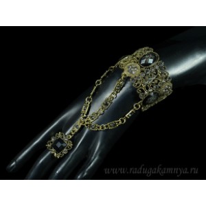 Браслет-слейв из ювелирного сплава с цирконами и муранским стеклом "Овал" цвет черный.