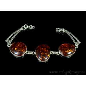 Браслет с янтарём в посеребрении 3 овала 22*25мм-30*25мм коньячный, 21см