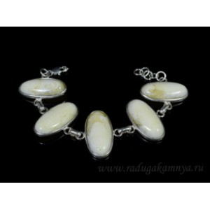 Браслет с янтарём в посеребрении 5 овалов 31*16мм молочный, 19см