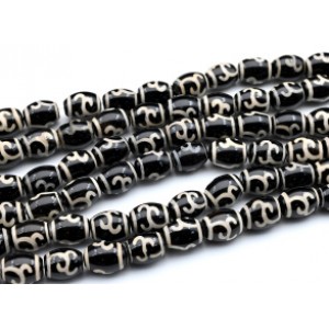 Бусины Дзи "Зеленая Тара" из агата бочонок 13*16мм, 29см, 19 бусин Бусины Дзи "Зеленая Тара" из агата бочонок 13*16мм, 29см, 19 бусин