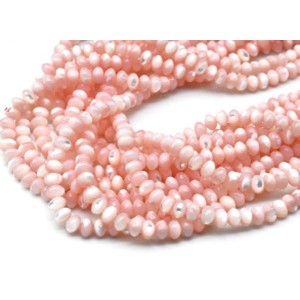 Бусины из перламутра тонированного рондель 6*4мм цв.розовый, 39см, 94 бусины Бусины из перламутра тонированного рондель 6*4мм цв.розовый, 39см, 94 бусины