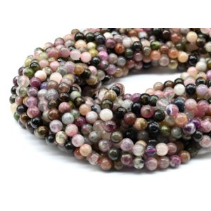 Бусины из турмалина шарик 6мм, 39,5см, 67 бусин Бусины из турмалина шарик 6мм, 39,5см, 67 бусин