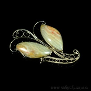 Брошь из агата переливт 78*52мм.
