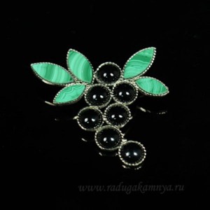 Брошь малахит, агат "Гроздь", 45*50мм Брошь малахит, агат "Гроздь", 45*50мм