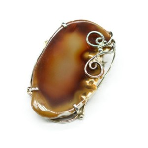Брошь с агатом 48*32мм. Брошь с агатом 48*32мм.