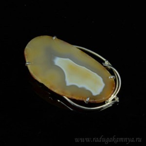 Брошь с агатом в посеребрении 58*34мм Брошь с агатом в посеребрении 58*34мм