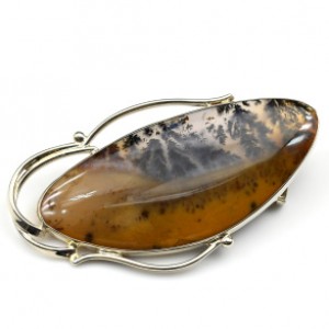 Брошь с агатом моховым 54*30мм.