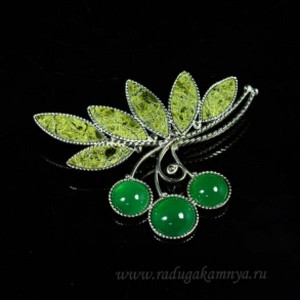 Брошь змеевик, хризопраз "Калина", 61*50мм