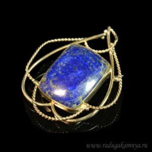 Брошь лазурит 43*36мм. Брошь лазурит 43*36мм.