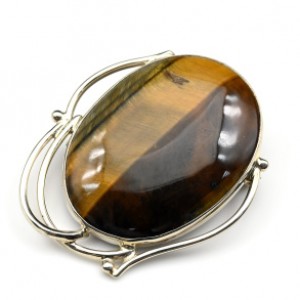 Брошь из тигрового глаза 42*35мм.