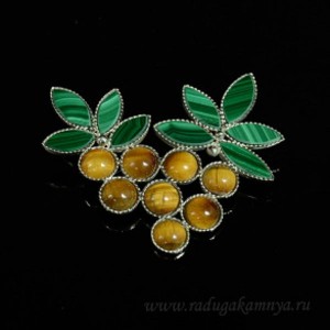 Брошь малахит, тигровый глаз "Рябина" малая, 58*43мм Брошь малахит, тигровый глаз "Рябина" малая, 58*43мм