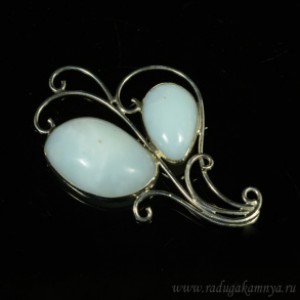 Брошь с хризопразом 62*40мм.