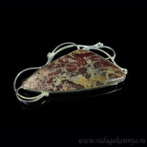 Брошь с яшмой в посеребрении " Грация " 68*35мм