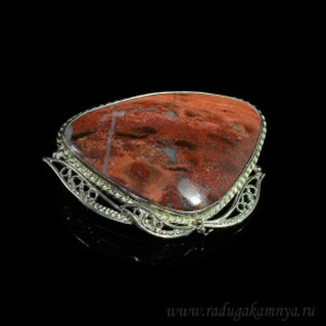 Брошь яшма " Грация ", 48*33мм.