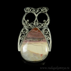 Брошь яшма " Сова ", 88*50мм.