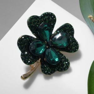 Брошь "Клевер" на удачу, цвет изумрудный, цвет золотистый