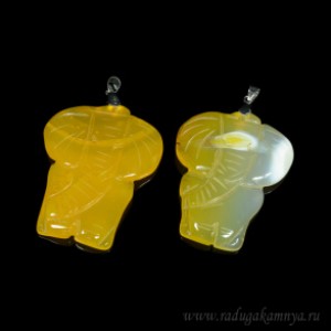 Кулон "Слон" 42*50мм из агата (тонир.) цвет желтый