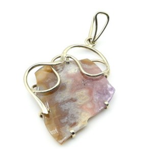 Кулон из аметиста 38*53мм.