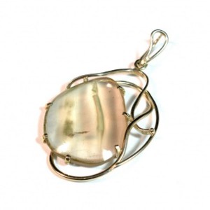 Кулон из горного хрусталя 37*53мм