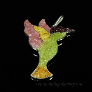 Кулон мозаика "Колибри" из граната, хризолита и турмалина, 47*66мм.
