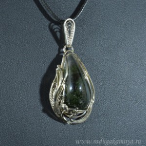Кулон кварц фантом ( хлоритовый кварц ) 23*40мм.