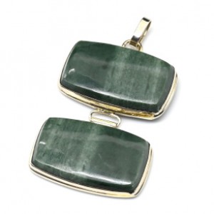 Кулон с яшмой 30*42мм.