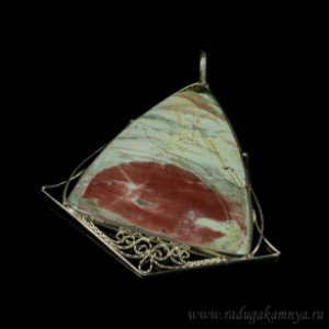 Кулон яшма 63*60мм.