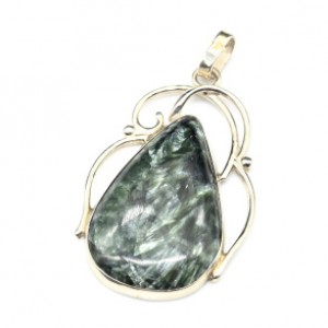 Кулон серафинит 28*45мм. Кулон серафинит 28*45мм.