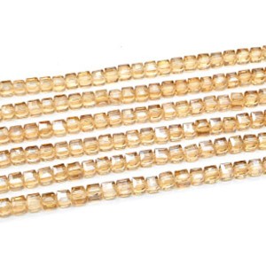 Бусины из циркона кубик гр.7*7мм цвет песочный, 40см, 55 бусин Бусины из циркона кубик гр.7*7мм цвет песочный, 40см, 55 бусин