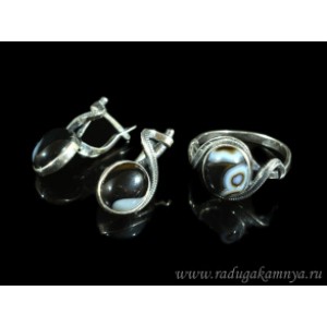 Кольцо и серьги с агатом .