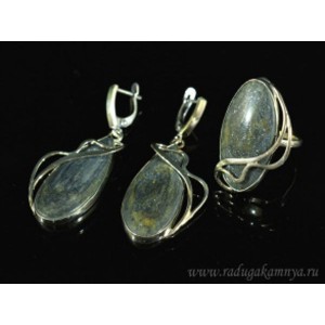 Кольцо и серьги авантюрин ( уткинит )