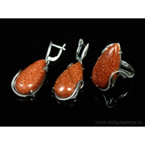 Кольцо и серьги с авантюрином (имитация) Кольцо и серьги с авантюрином (имитация)