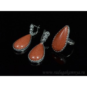 Кольцо и серьги с авантюрином (имитация) Кольцо и серьги с авантюрином (имитация)